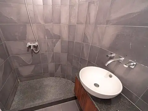 DEPARTAMENTO CONSULTORIOS ESTETICA OFICINAS