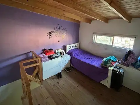 Casa en Venta con 3 cocheras
