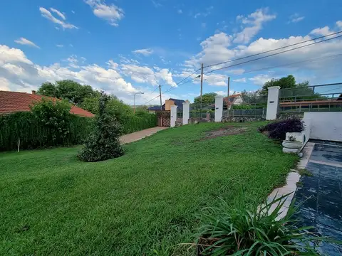 Casa en Venta en Villa Del Lago, USD 380.000