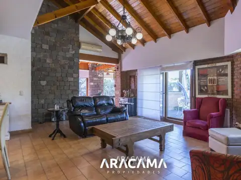 Casa en Venta en El Sosiego, USD 190.000