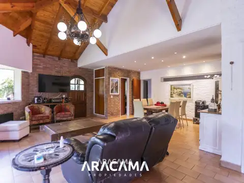 Casa en Venta al Este