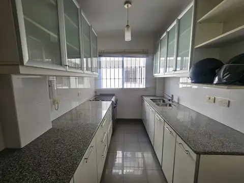 Depto Tipo Casa en Venta 30 años