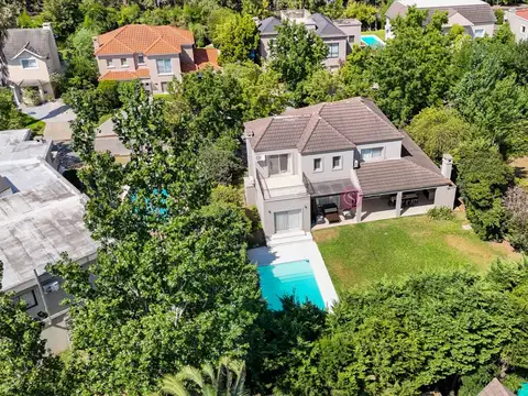 Casa en Venta en La Caballeriza, USD 395.000