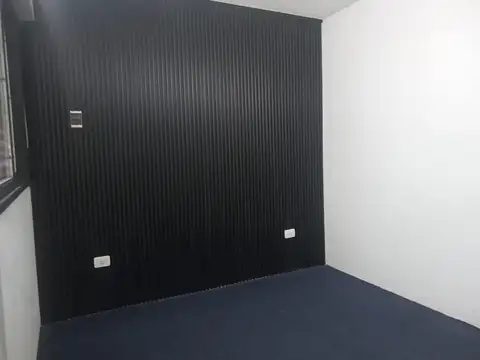 Oficina 2 ambientes con 1 baño