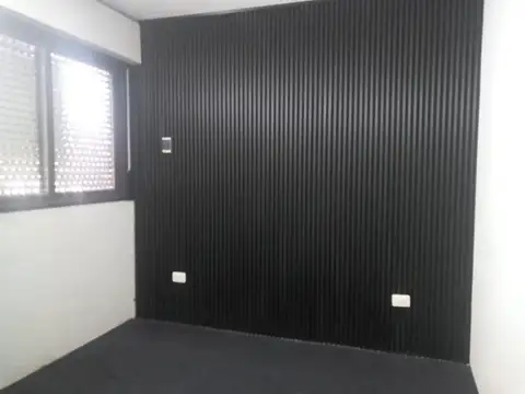 Oficina 2 ambientes con 1 baño