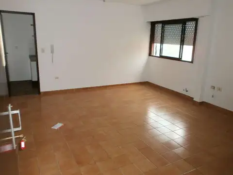9 De Julio 100, Piso 8