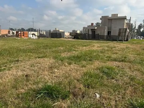 Terreno en Venta de 327,0 m2