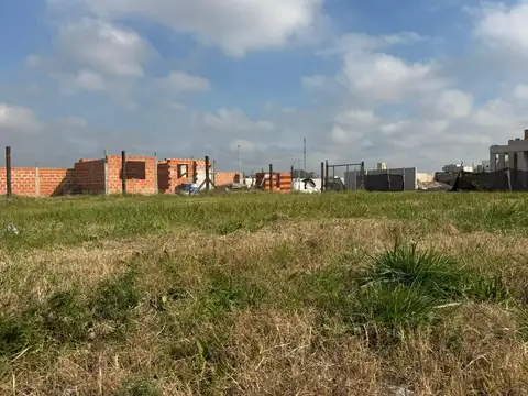 Terreno en Venta de 327,0 m2