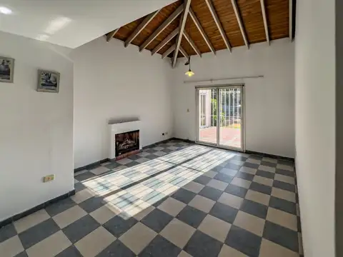 Casa en Alquiler al Norte