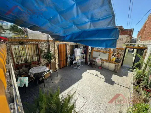 Depto Tipo Casa en Venta de 7 ambientes