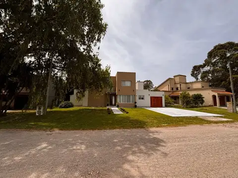 Casa en Venta en Mar Chiquita, USD 235.000