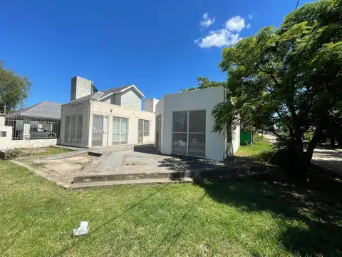 Terreno sobre Av. Tissera