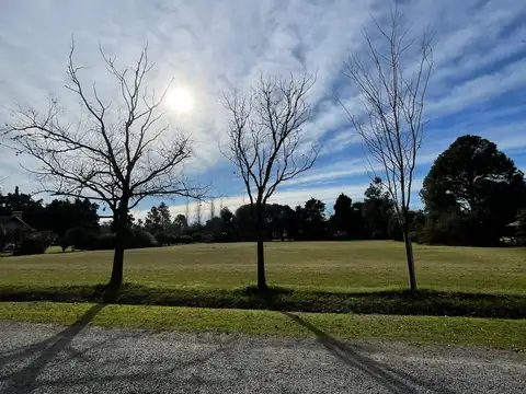 Terreno en Venta de 4245,0 m2