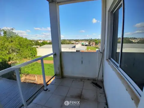 DEPARTAMENTO DE 1 DORMITORIO EN ALQUILER - AV. JAURETCHE E ITUZAINGÓ (DFA468)