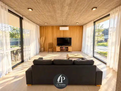 Casa en Venta en Pinamar, USD 398.000