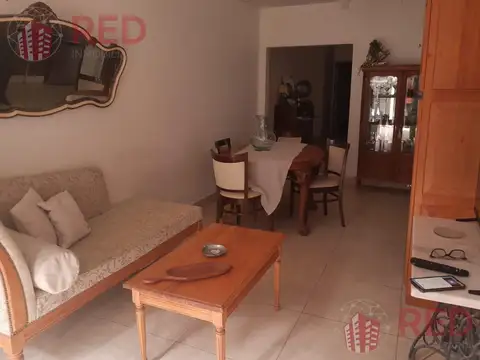 Depto Tipo Casa en Venta de 5 dormitorios
