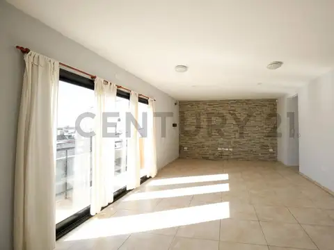 Casa en Venta en Villa Elvira, USD 80.000