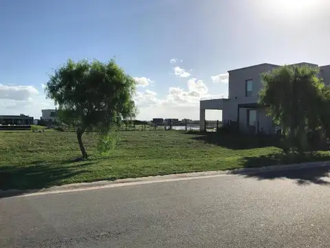 Terreno en Venta en San Sebastián, USD 50.000