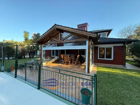 Casa en venta en Campos de Alvarez, Francisco Alvarez, Moreno