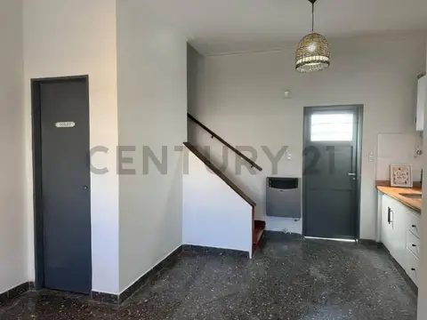 Depto Tipo Casa en Venta en Barrio Norte, USD 64.000