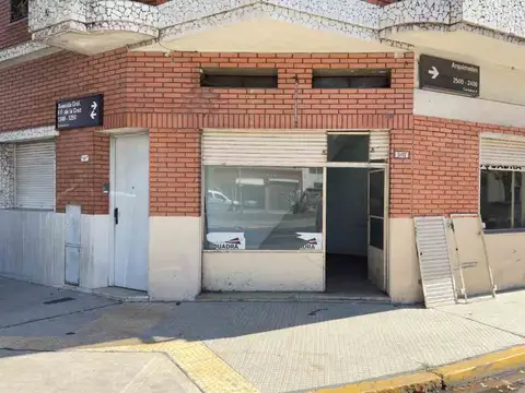 Local en Venta 58 años