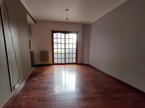 Jose Marmol 1500, Piso 3