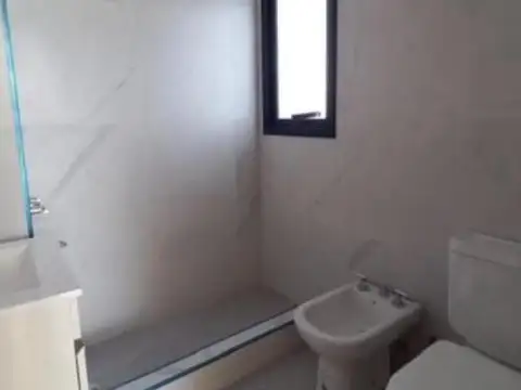 Departamento en Alquiler con 1 cochera