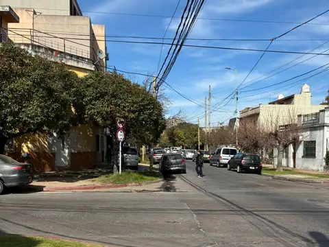 Terreno en Venta en Morón, USD 120.000