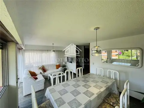 Departamento 4 ambientes con 3 baños