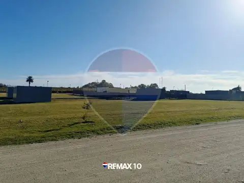Ruta 14 y Emilio Rossi 100
