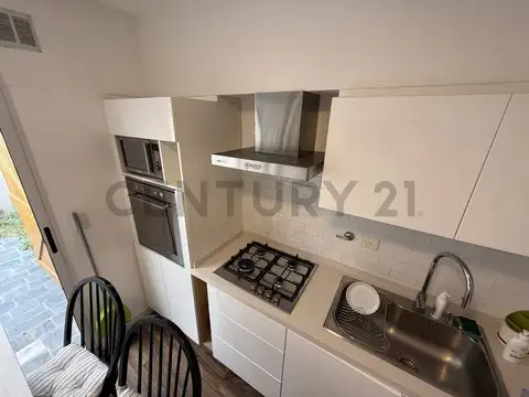 Unico PH 3 Ambientes con Fondo, Parrilla y Playroom en Villa del Parque – Refaccionado
