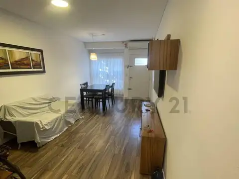 Marcos Sastre 3000, Piso 0