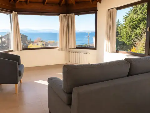 Venta PH Vista al lago 3 ambientes KM 2 Bariloche