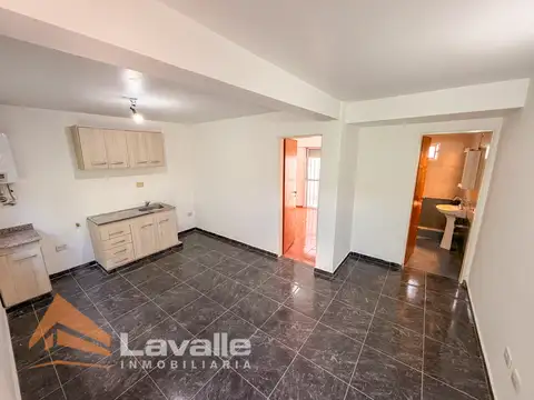 Departamento planta baja al fondo