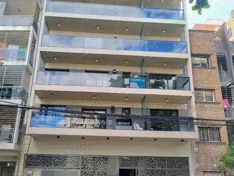 Entre Ríos 1900, Piso 1°