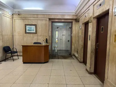Deposito en venta, ideal para archivo en Tribunales/ Teatro Colon