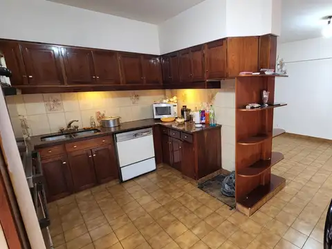 Casa de categoria a reacc 440m2 cub lote 10x52