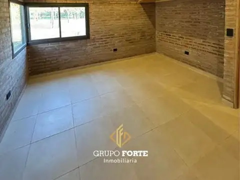 Casa 4 ambientes con 1 baño