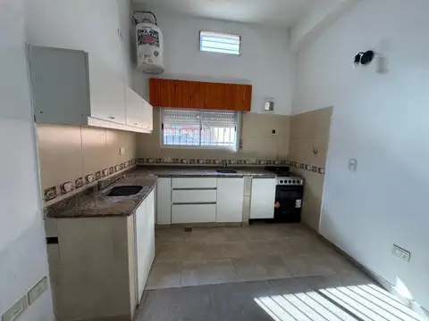 Departamento en Alquiler- 3 ambientes- Moreno