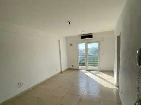 Avenida Presidente Peron 2100, Piso 4°