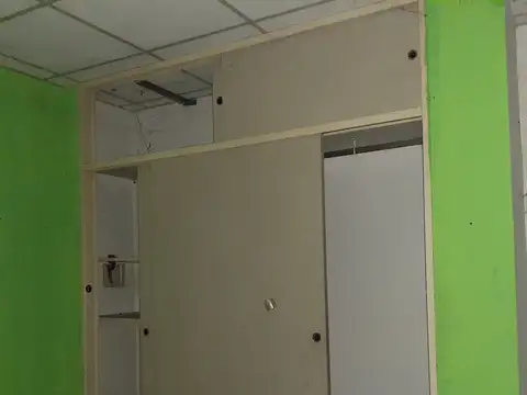 OPORTUNIDAD Ideal para dos familias o para 2 rentas, 2 viviendas, una en planta baja, con cochera y otra en plan