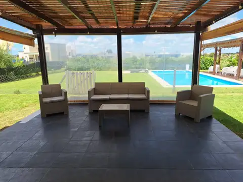 Casa en Venta al Oeste