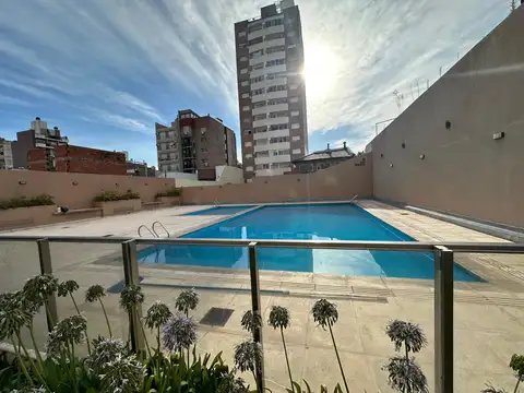 DUEÑO VENDE DEPARTAMENTO 3 DORMITORIOS MAS COMODIN CON EXCELENTES AMENITIES ITALIA AL 2000 ULANOVSKY