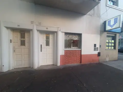 PH 2 ambientes con patio. Caballito