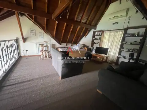 Casa 4 ambientes con 4 baños