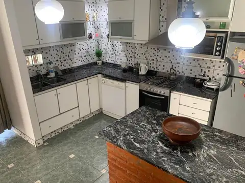 Casa 3 ambientes. | Paula Albarracin al 1800