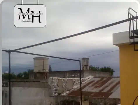 Departamento en Alquiler en Barrio Remedios de Escalada de San Martín, $ 650.000