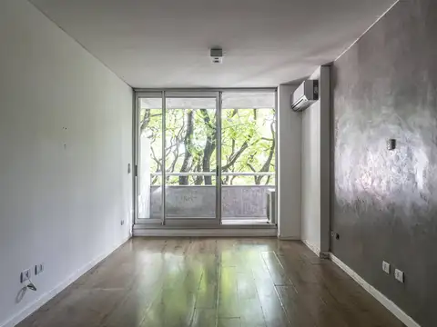 Av. Alvarez Thomas 200, Piso 5