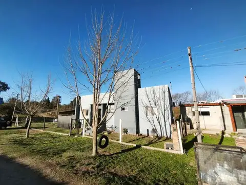 VENTA CASA DE 1 DORMITORIO - TANTI - APTA CRÉDITO