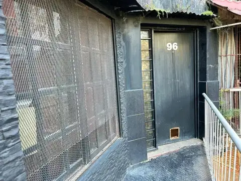 Se Alquila Departamento en Barrio  Centenario